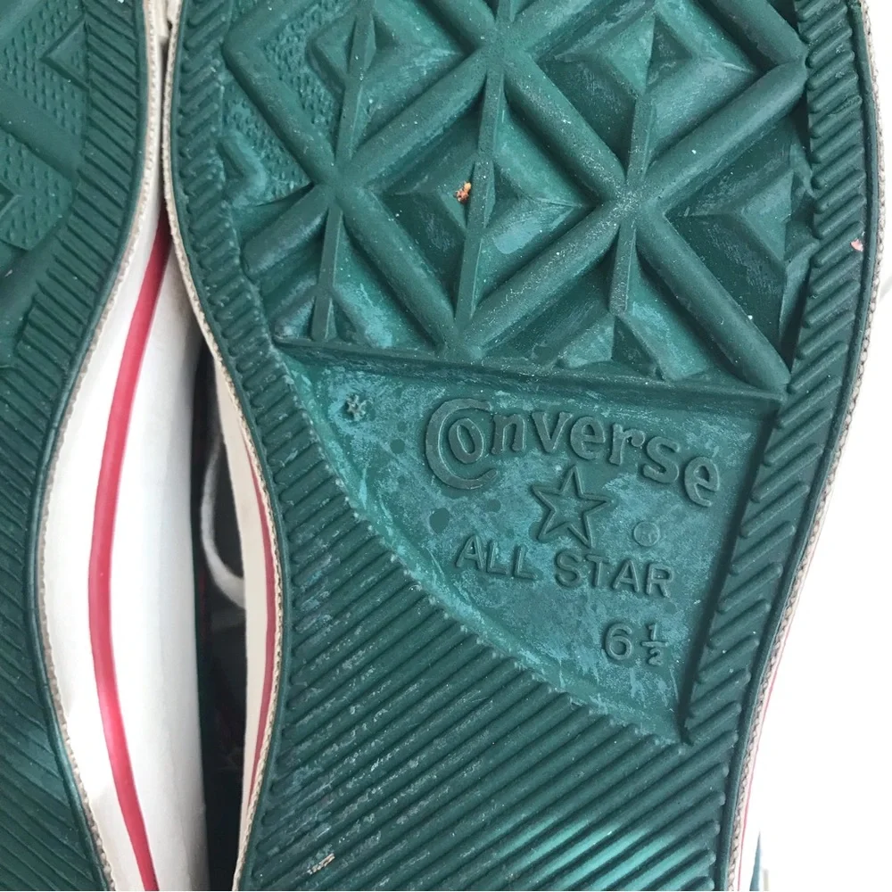 Converse this amazing